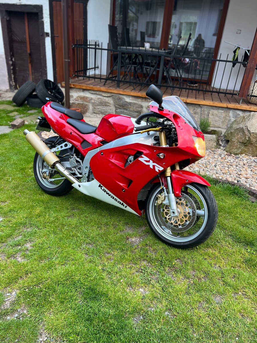 Kawasaki ZXR 400r - 4