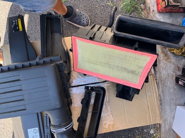 VW Golf 7 - R - komplet origo sání - filtr box - 4