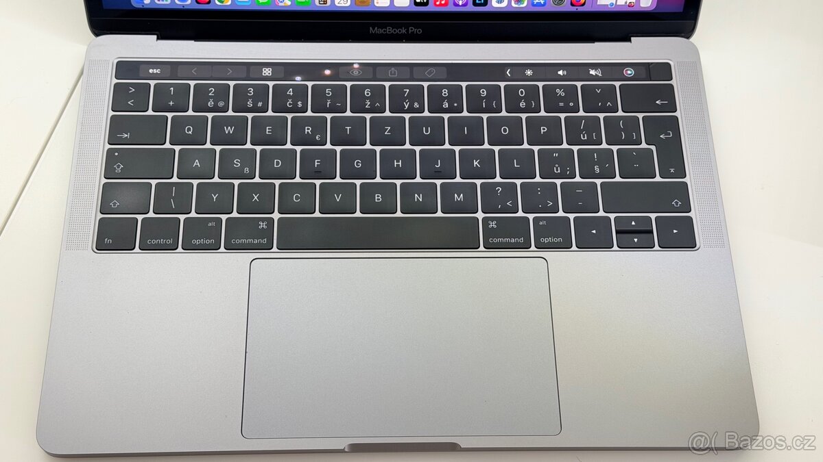 MacBook Pro 13” 2017 8GB/256GB 2.9GHz Touch Bar - 4