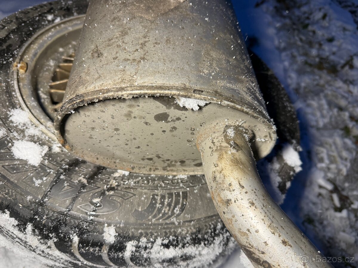 Bmw e36 zadní díl výfuku - 4