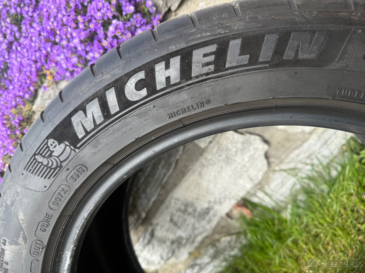 Pneu Michelin PS4 265/45 R19 - 4