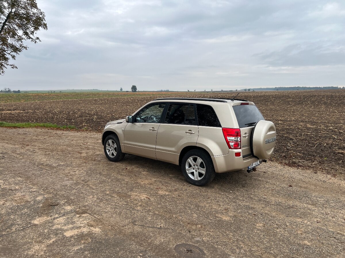 Grand Vitara 2.0 103 kW benzin - 4