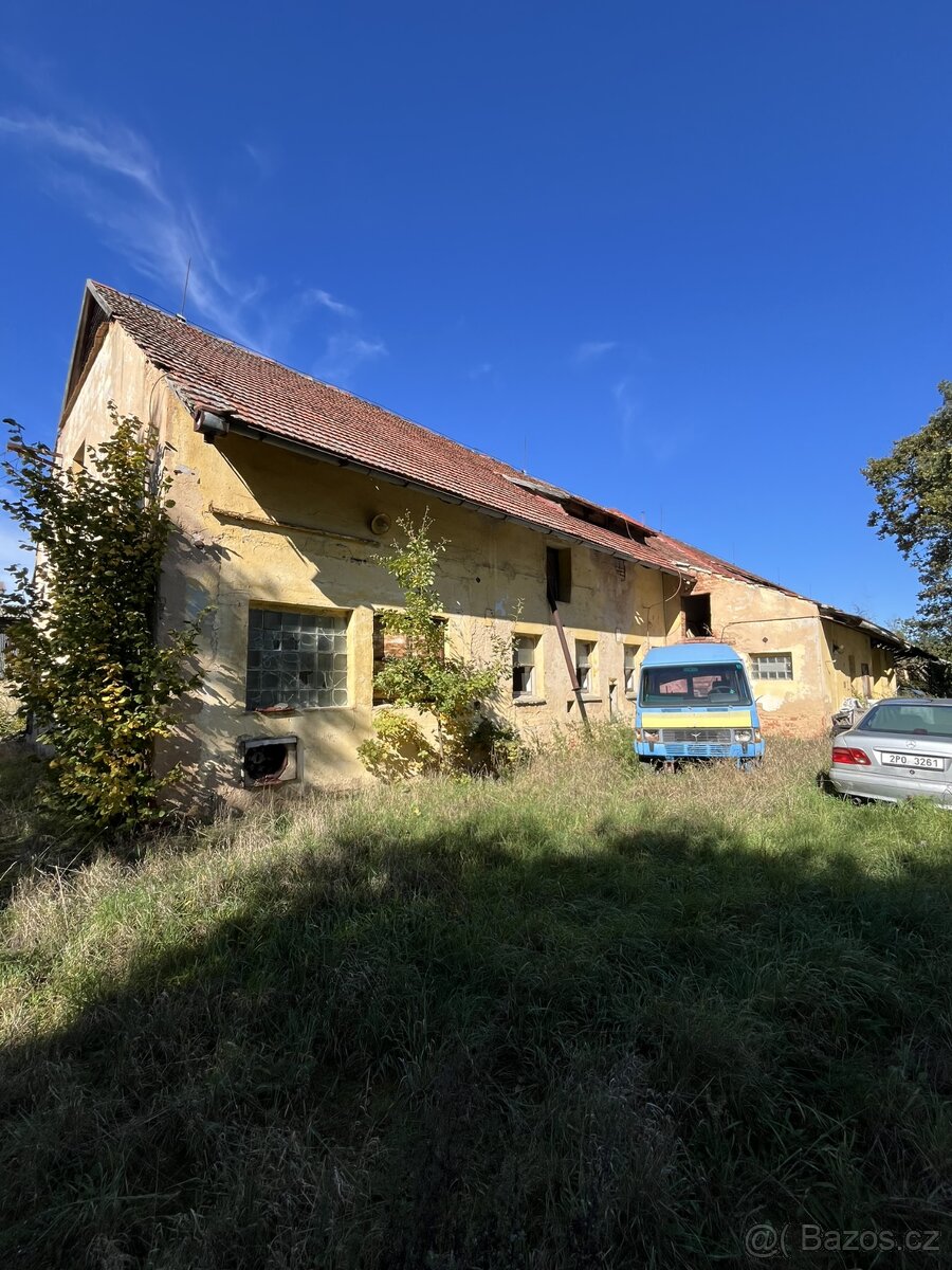 Veřejná dražba – zemědělské objekty Týček - 4