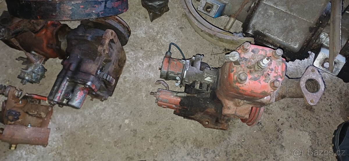 Prodám díly na pásové traktory DT 54 / DT 75 - 4