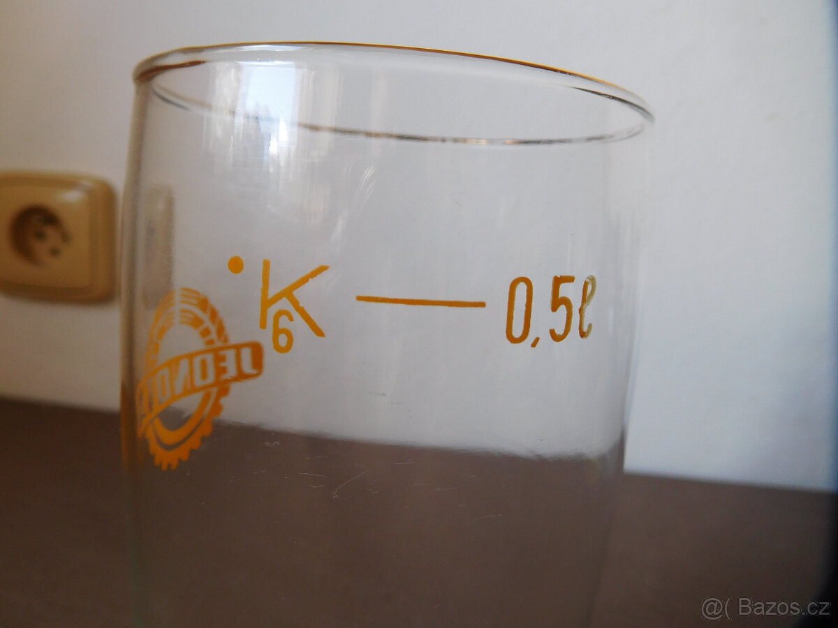 STARÁ SKLENICE - PŮLLITR - JEDNOTA - CEJCHOVÁNO - 4