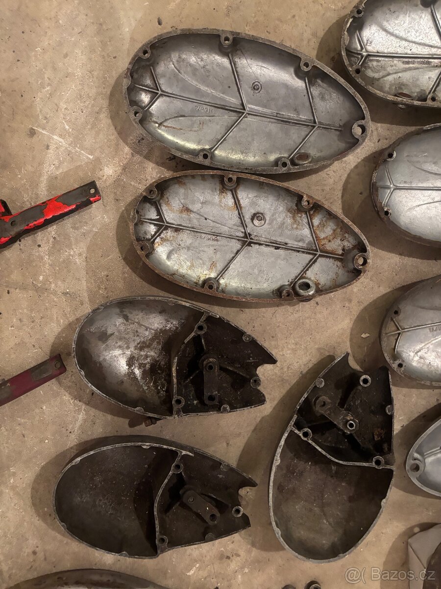 Víko spojky Jawa 555 05, 20, 21 Pionyr - 4