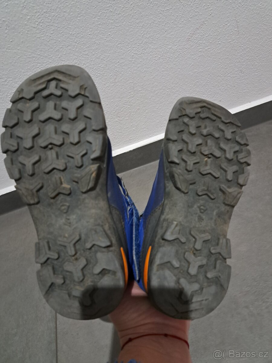 kotníkové outdoor boty Quechua - 4