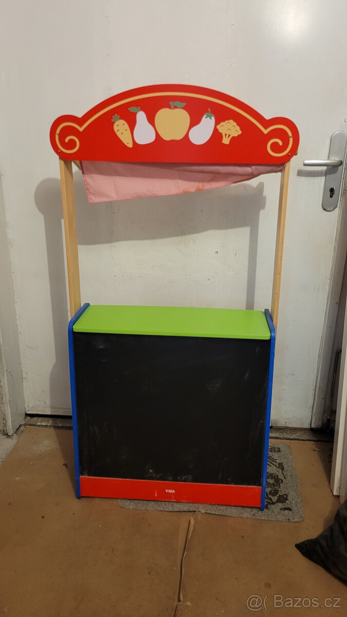 Divadlo / prodejna - 4