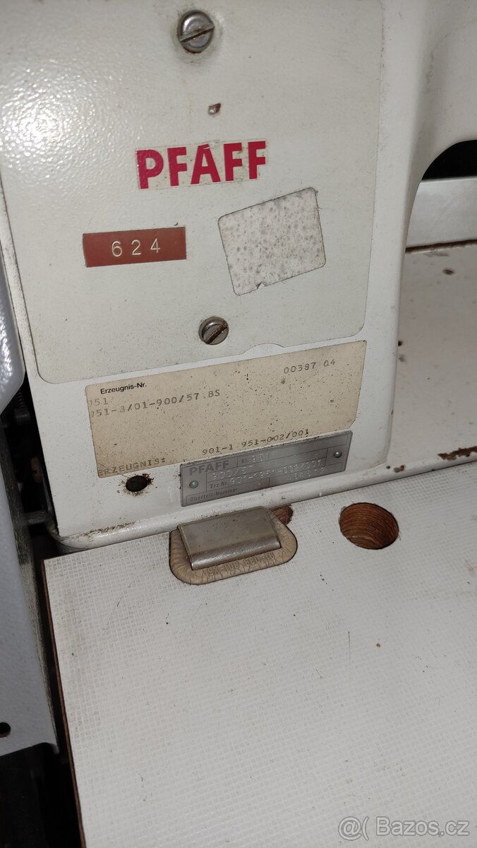 Průmyslový šicí stroj PFAFF typ 951 - 4