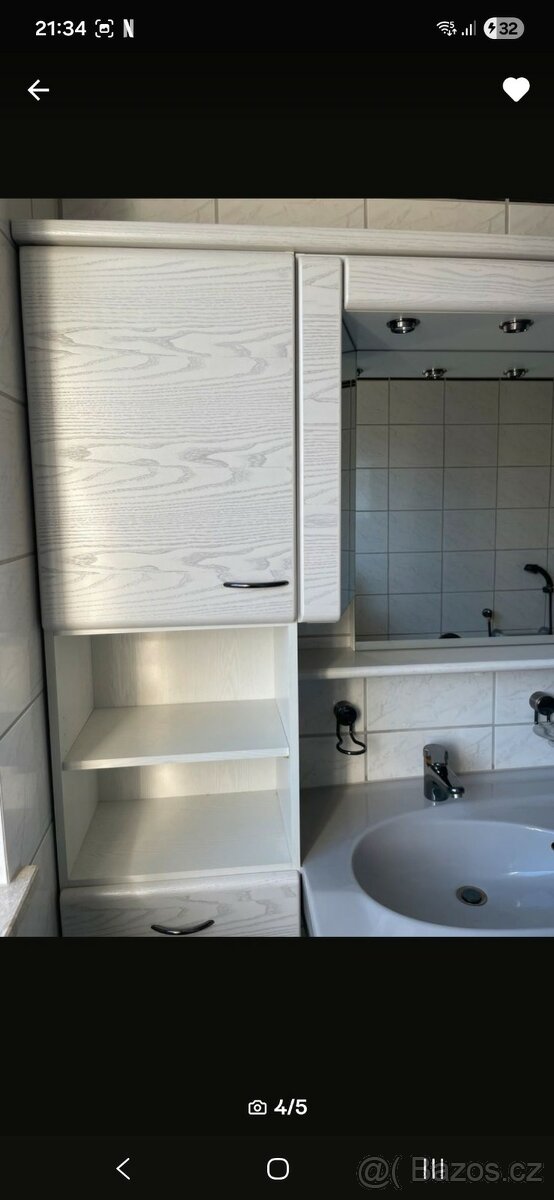 Koupelnová stěna - 4