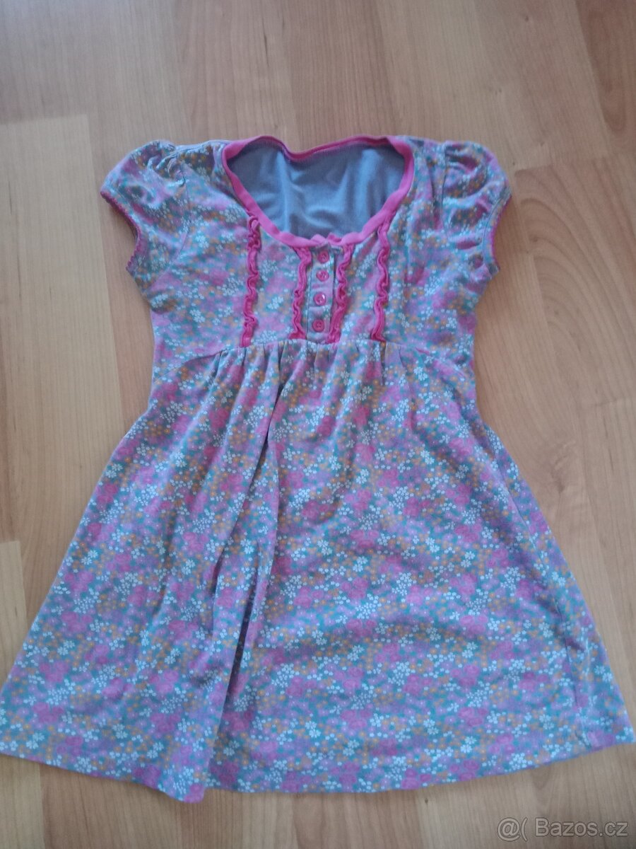 Dívčí trička a tílka vel. 110 - 4