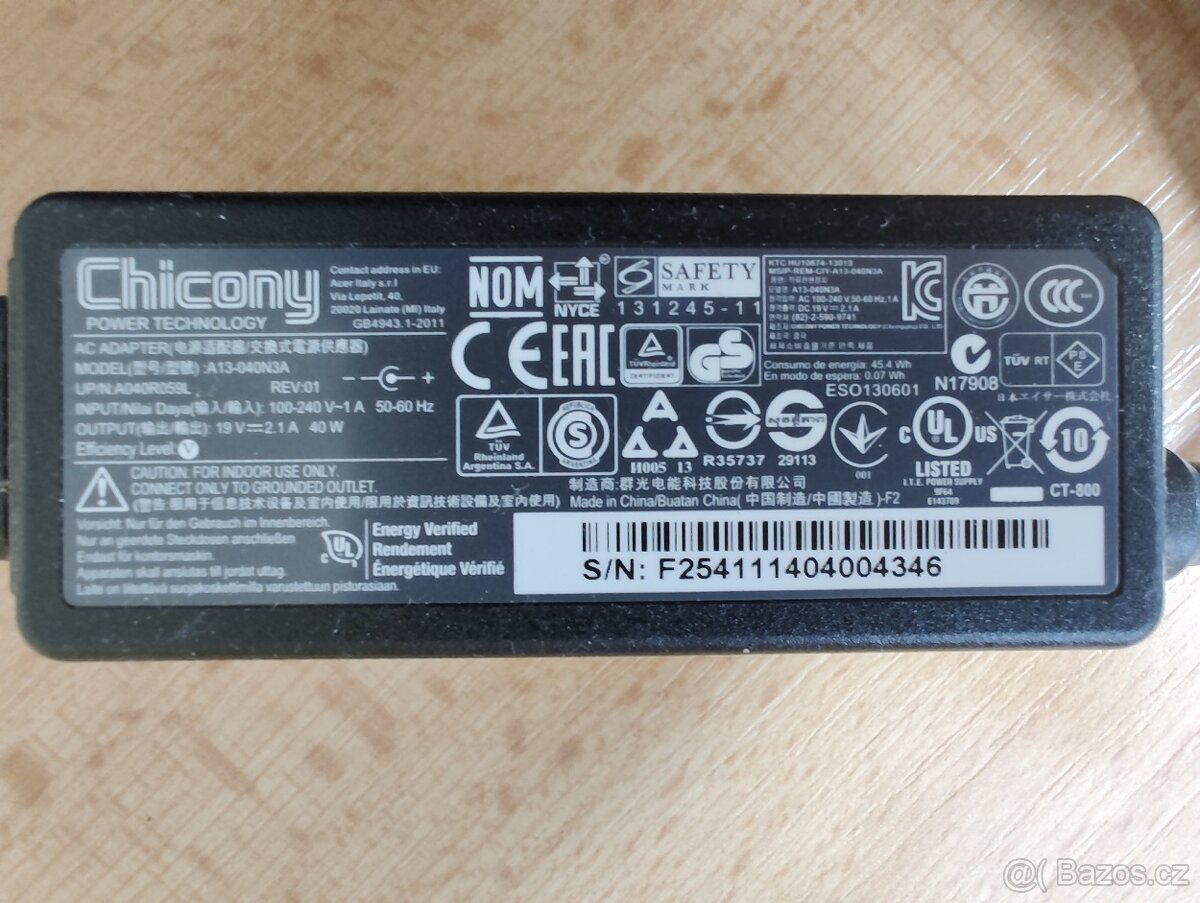 Acer Aspire E1-510 - 4