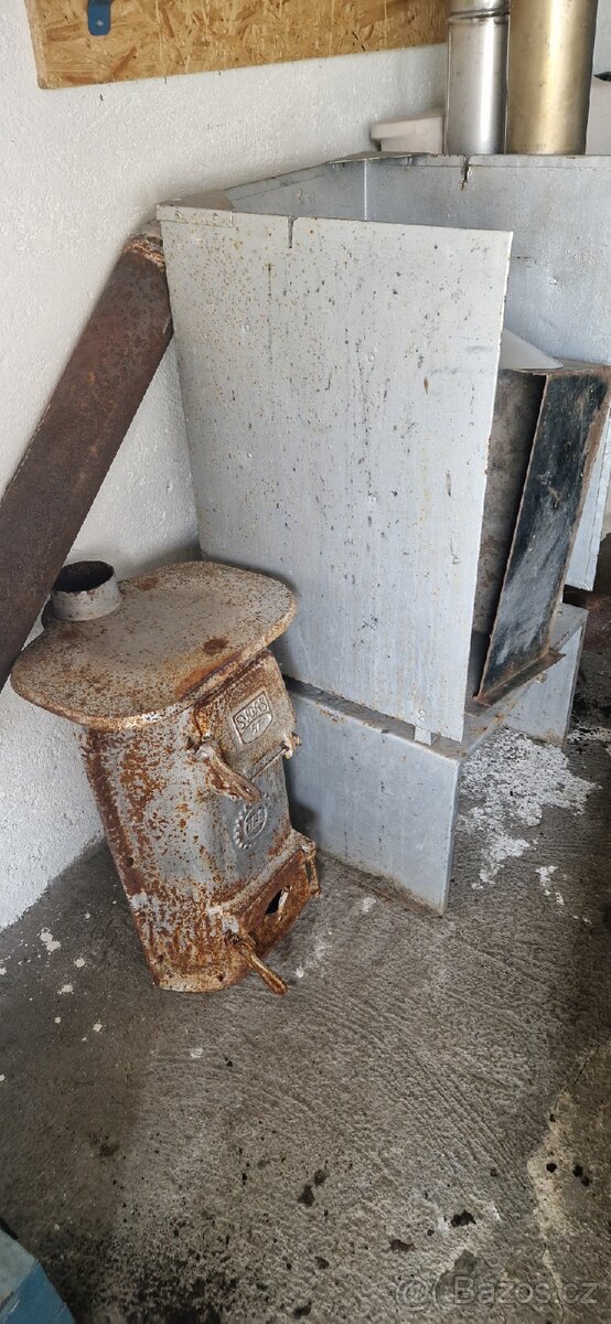 Vojenska litinová kamna DPS - 4