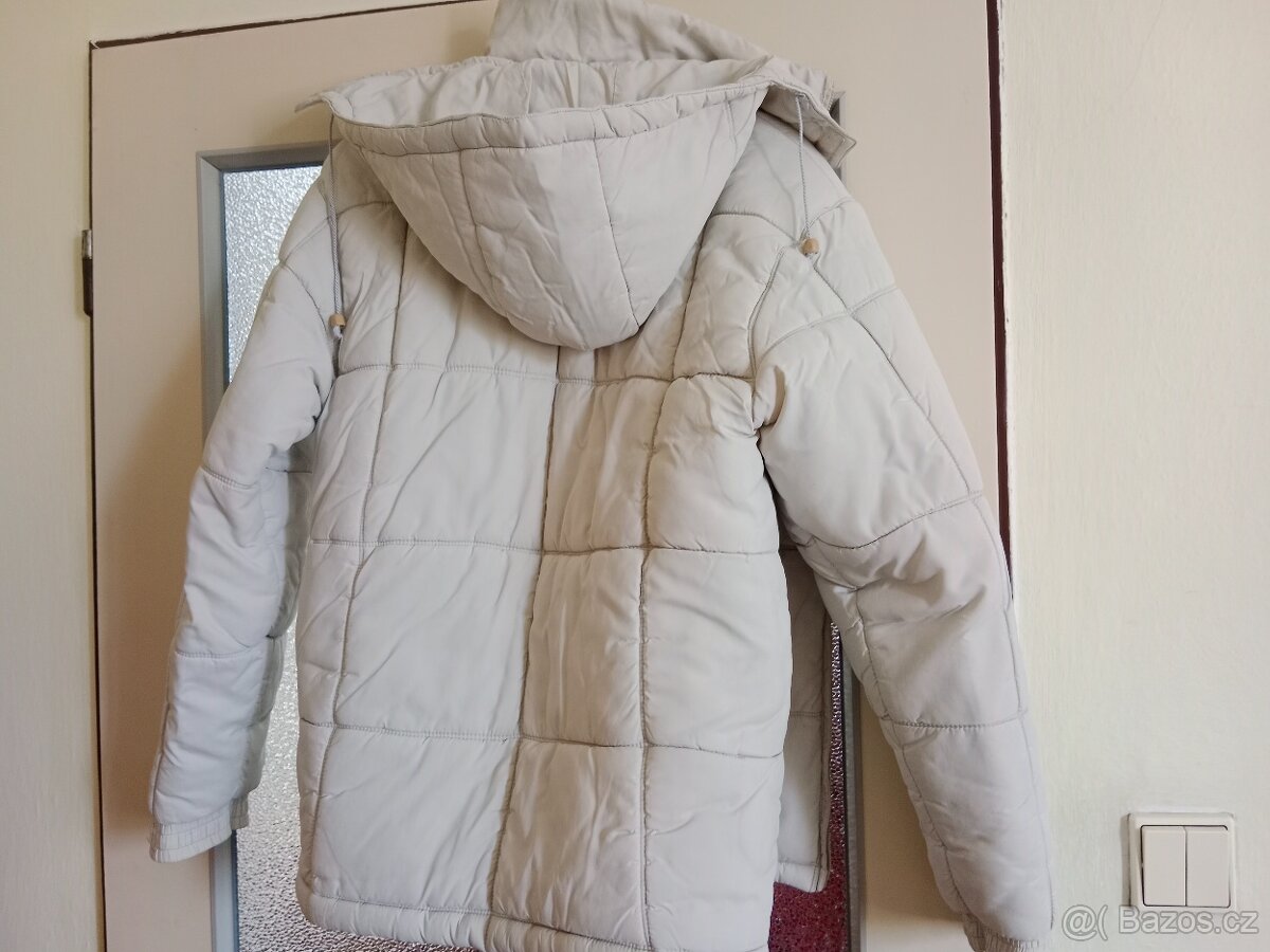 Dámská krátká zimní bunda - 4