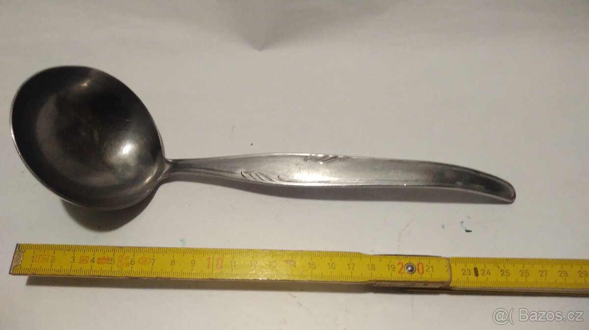 Naběračka kovová - 4