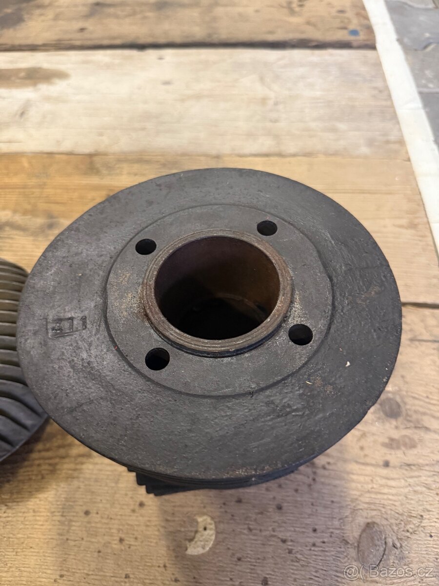 Jawa 250/559 hlava i válec - 4