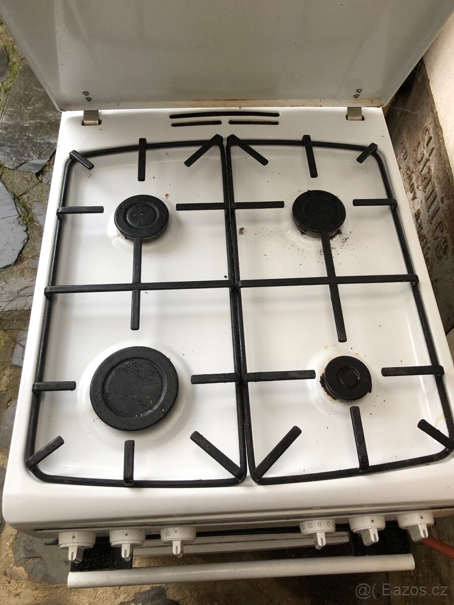 Kamna, sporak, trouba - 4