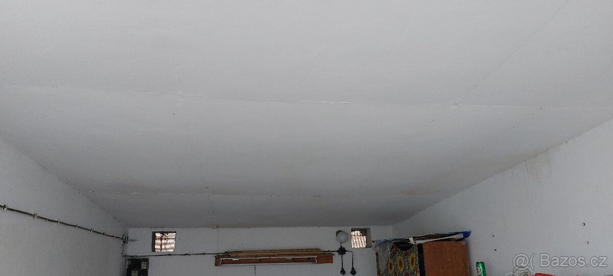 Garaz u haly Teza v Hodonině - 4