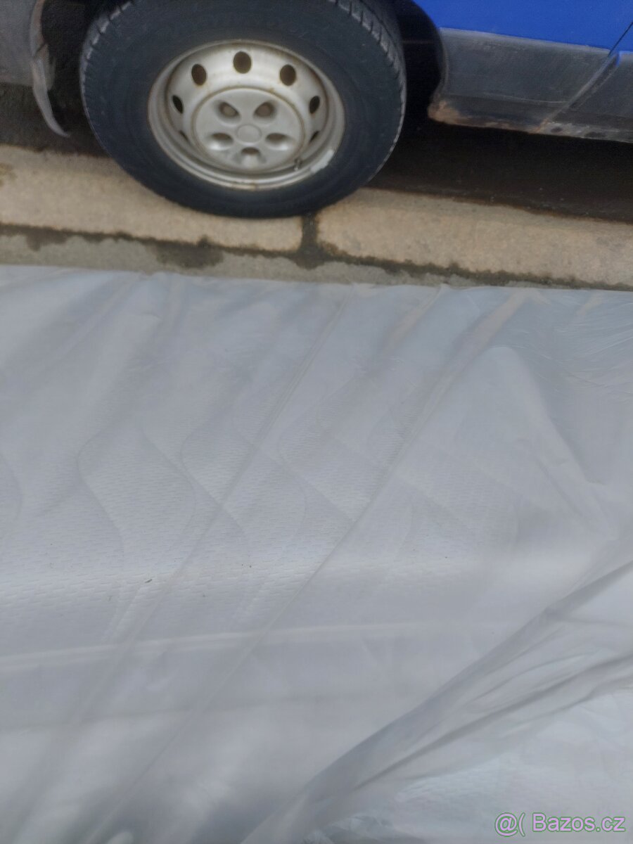 Manželská postel - 4