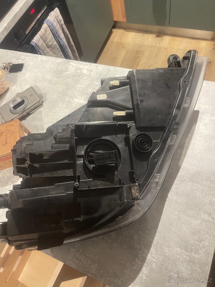 Světlomet Seat Leon - 4