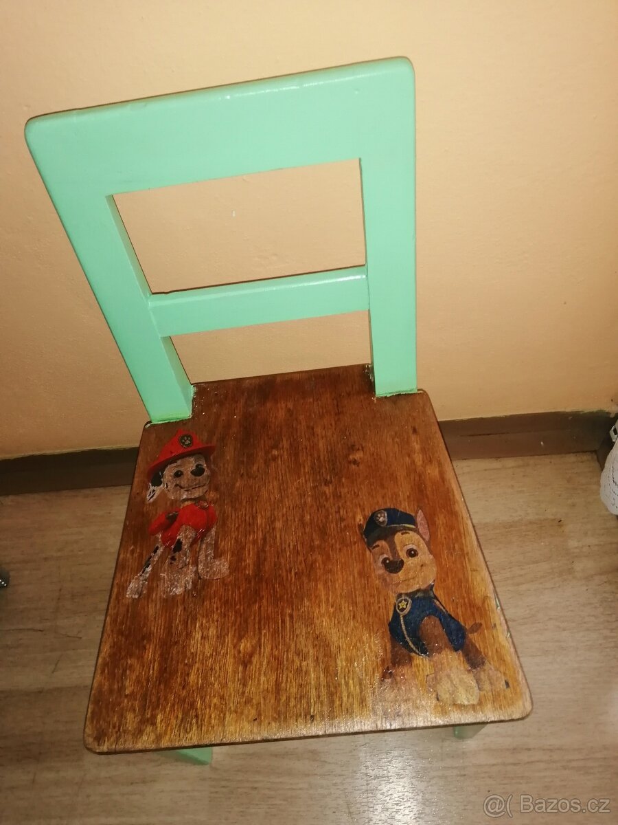Stará dětská židlička - 4