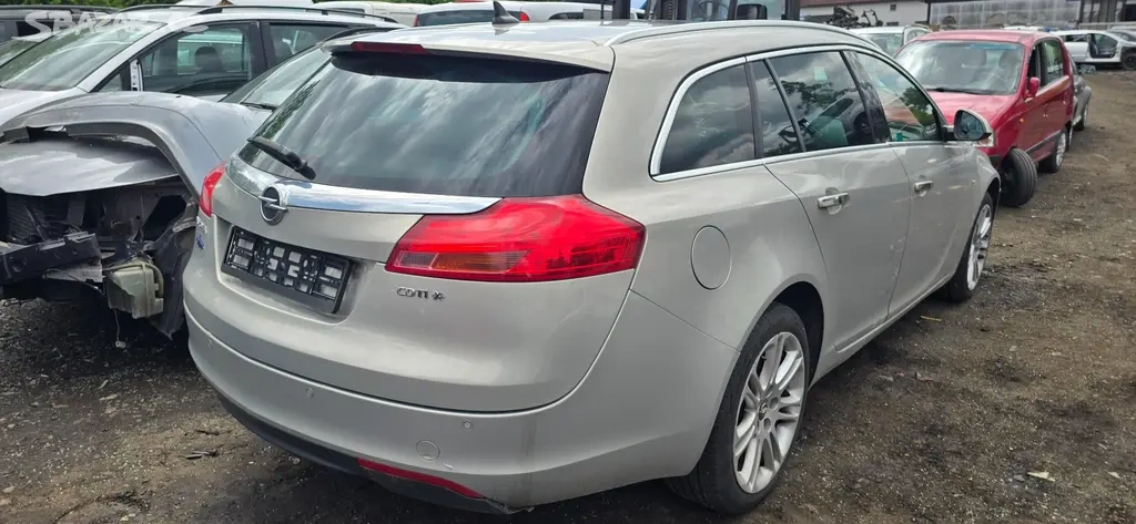 Opel Insignia - 4