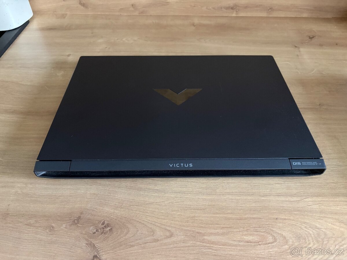 HP Victus 15 - 4