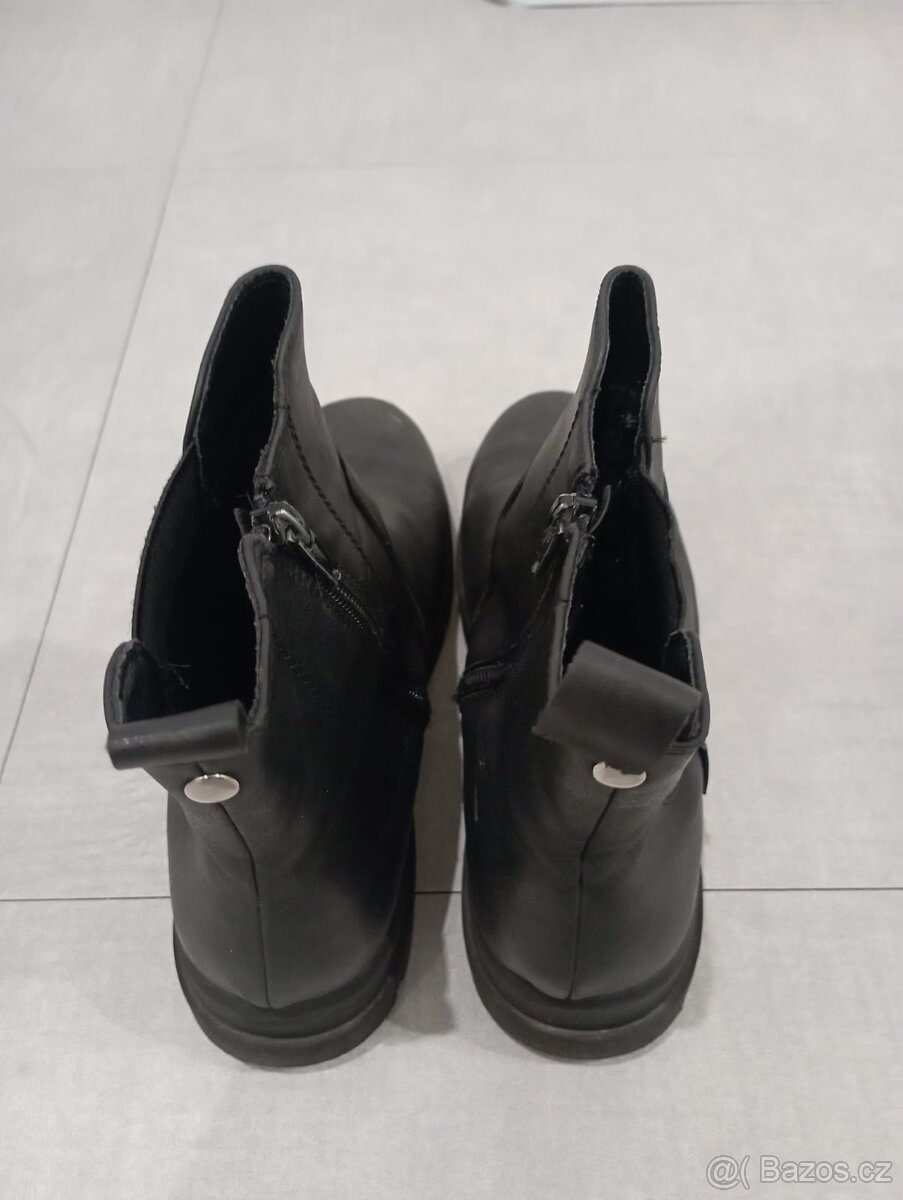 Boty pro malou slečnu - 4