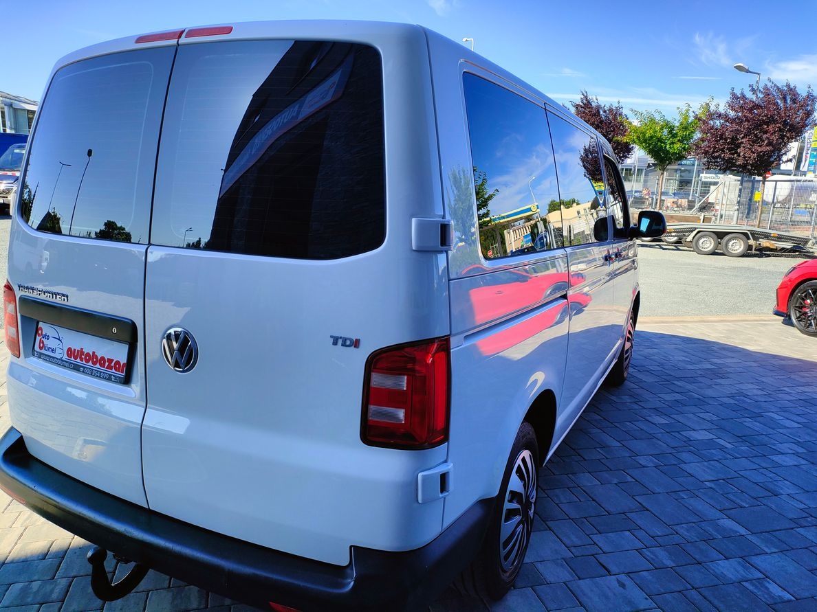 VW Transporter T5 2.0TDI 110KW KLIMA TAŽNÝ - 4