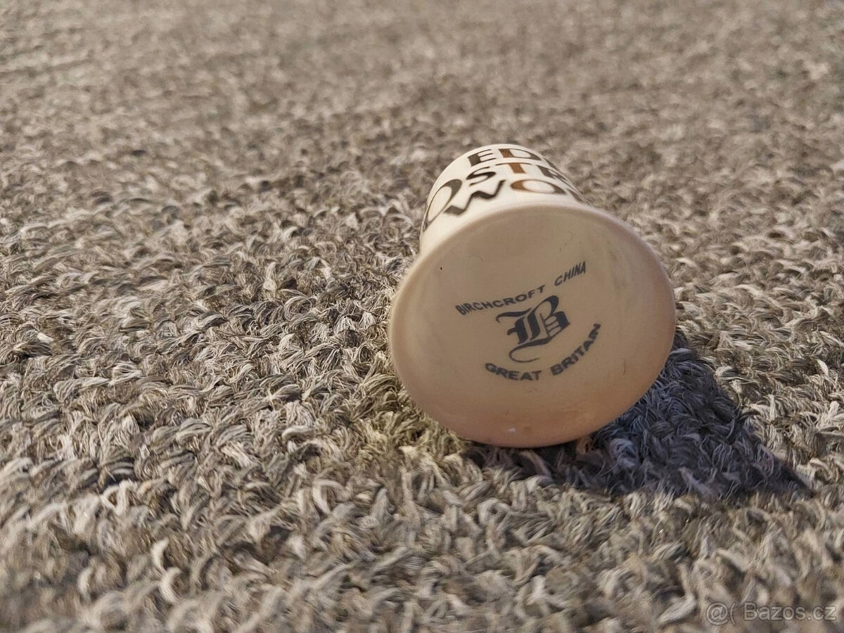 Porcelánový náprstek, Velká Británie - 4