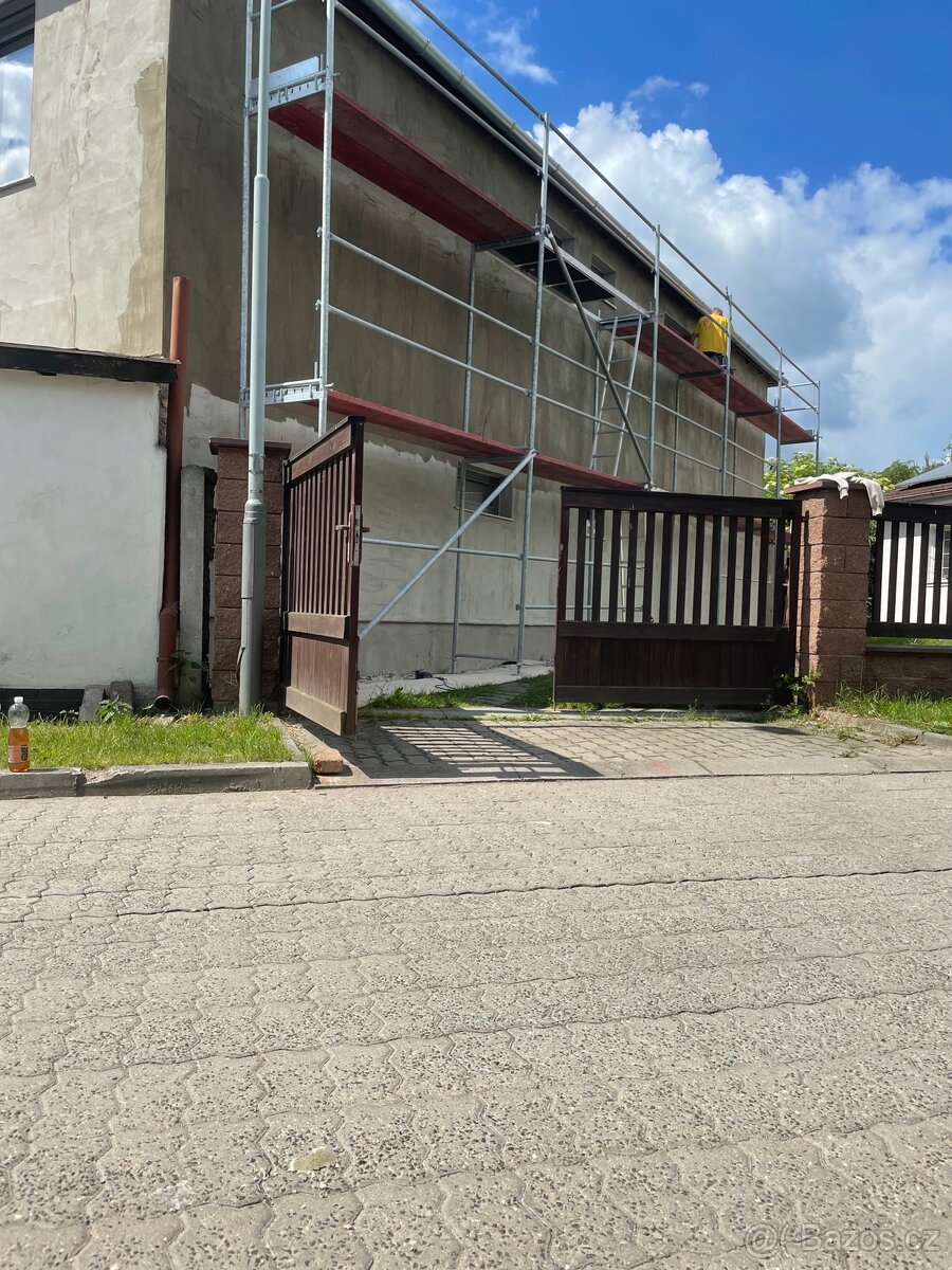 Pronájem fasádního lešení - 4