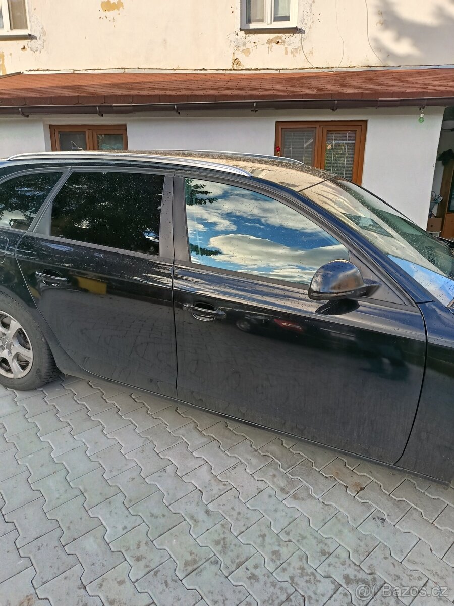 Prodam audi a4 b8 2TDI R.2010 - 4