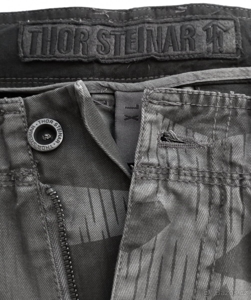 Thor Steinar nové kraťasy XL - 4