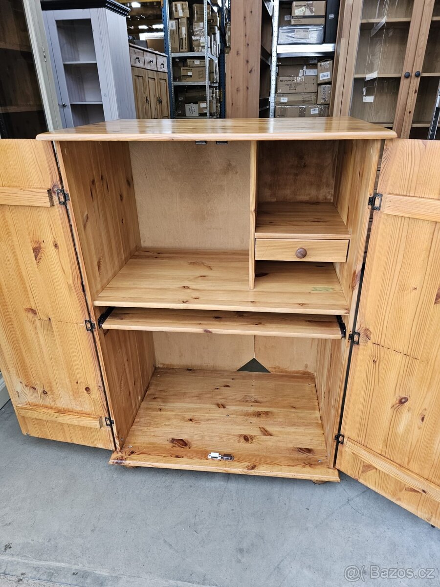 Dřevěná skříňka - 4