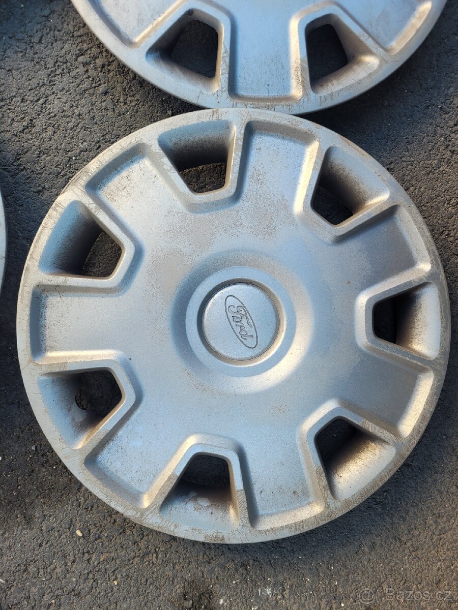 15" poklice Ford Focus - 4
