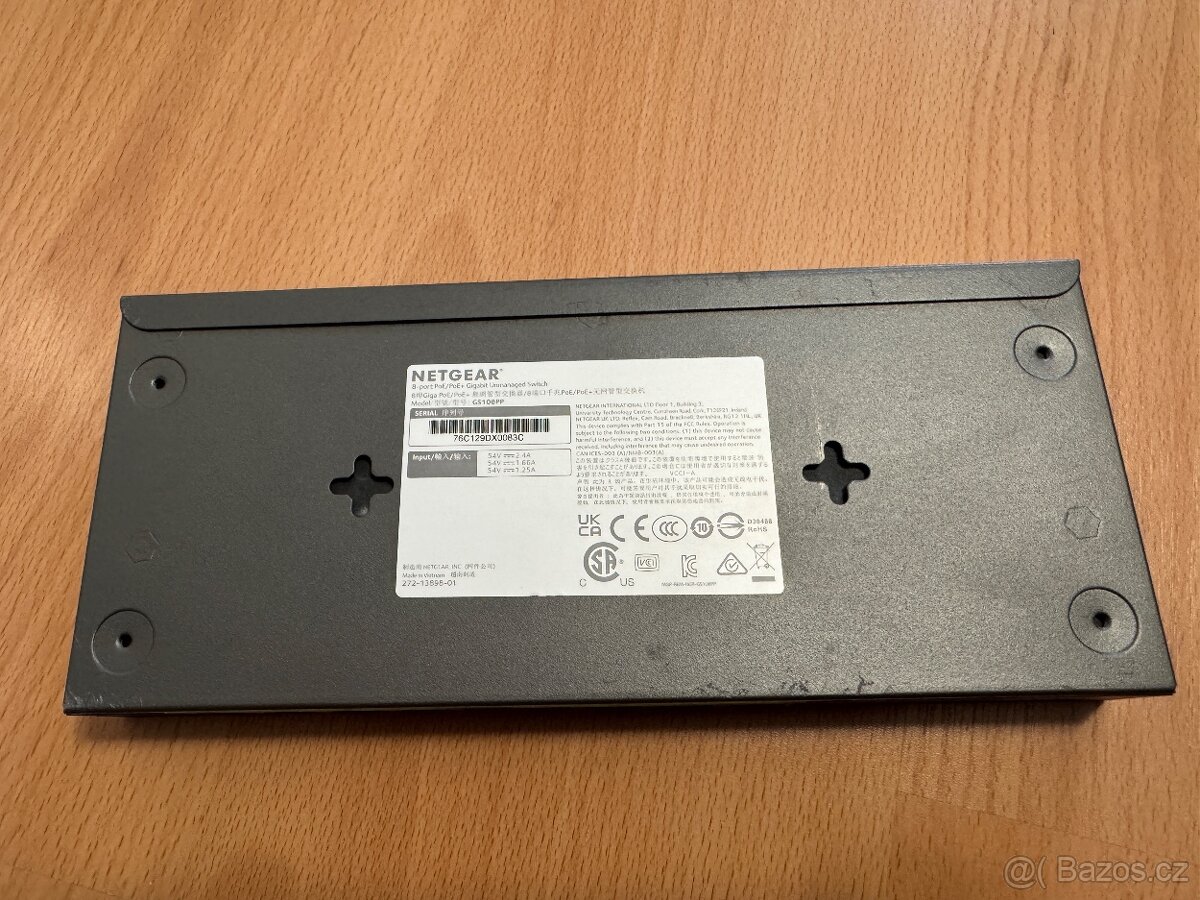 Switch Netgear 8PT - 4