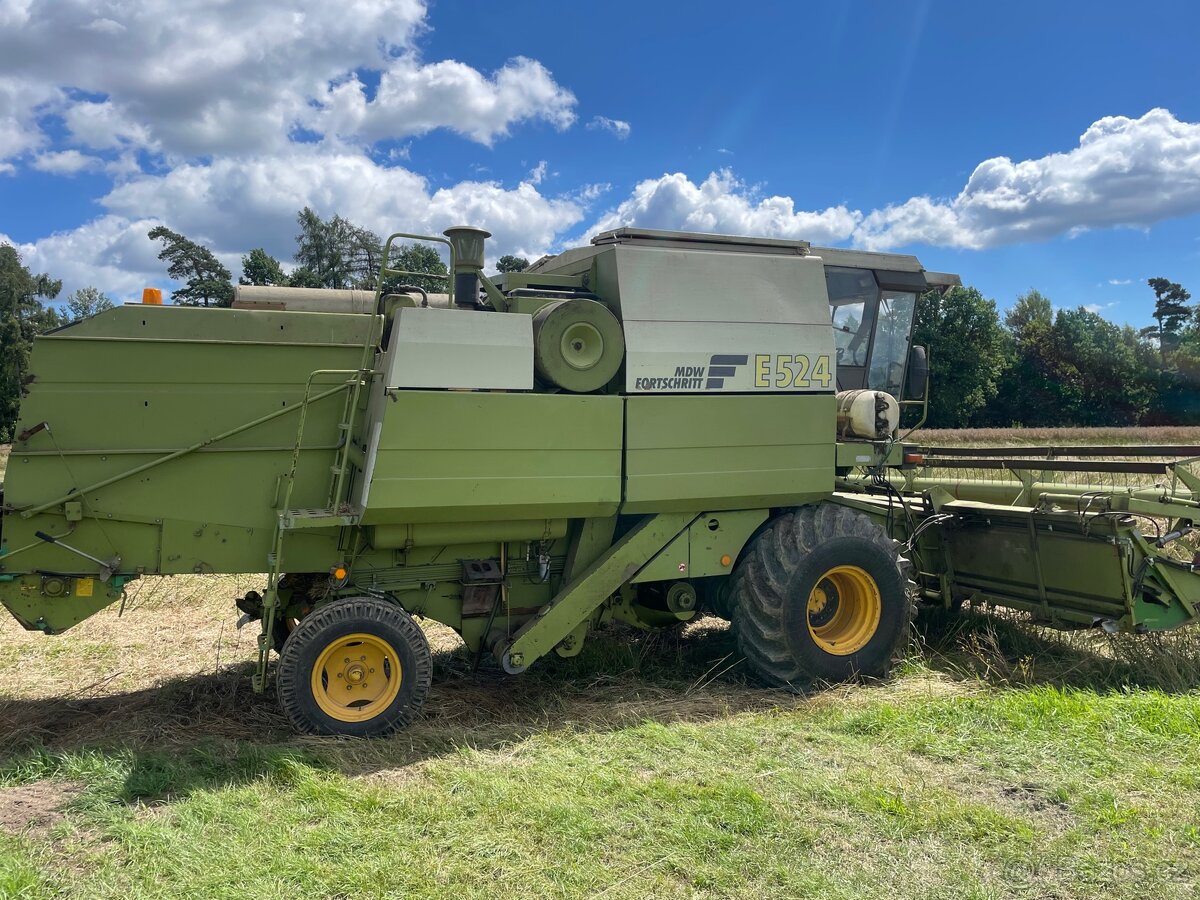 Kombajn E524 - 4