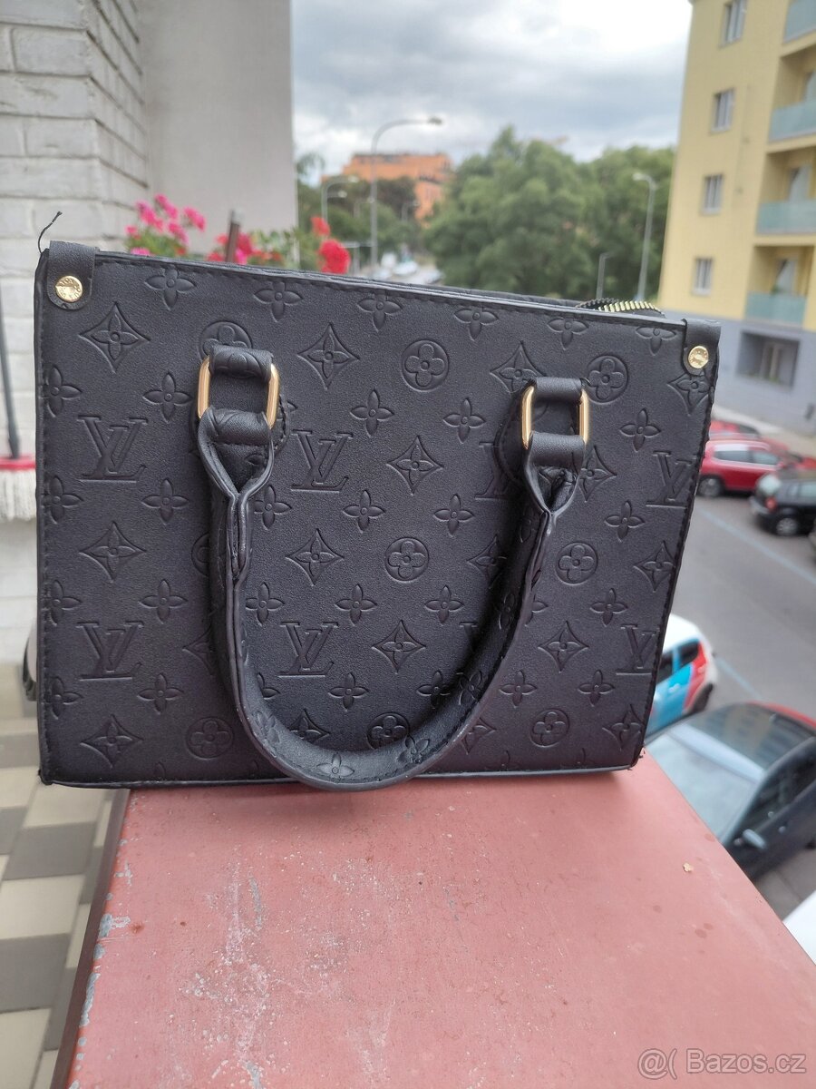 Kabelka Louis Vuitton - 4