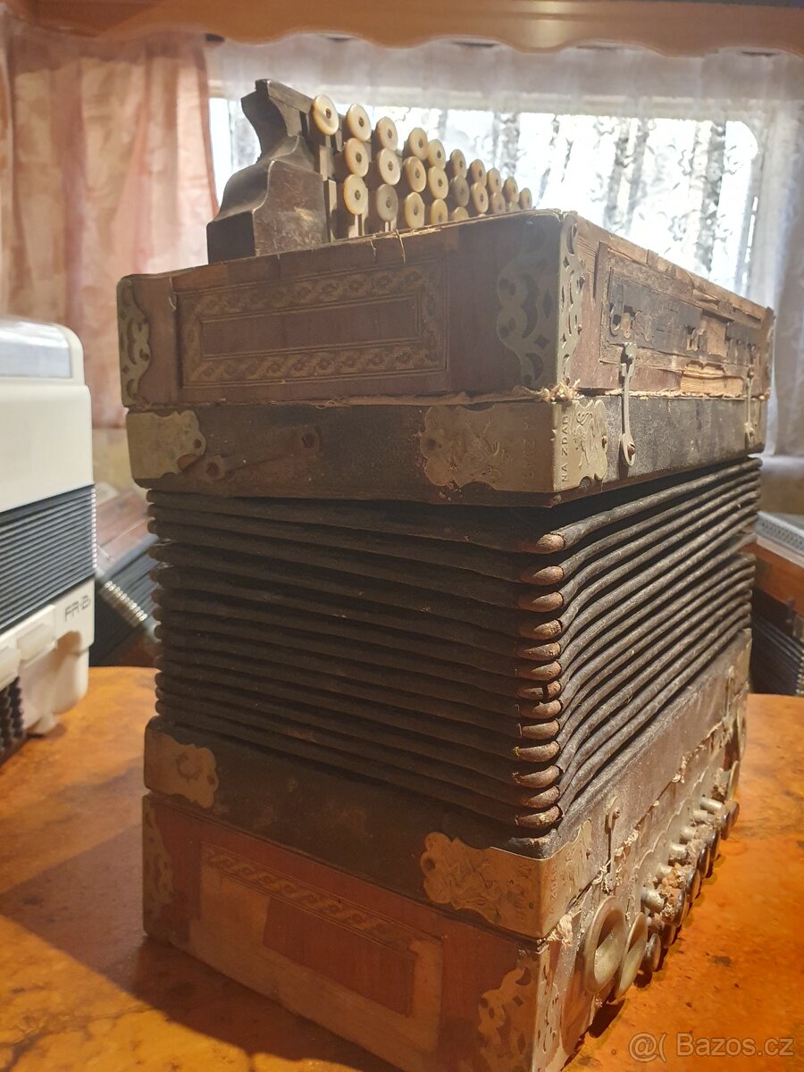 Starožitná heligonka Josef Hlaváček - 4