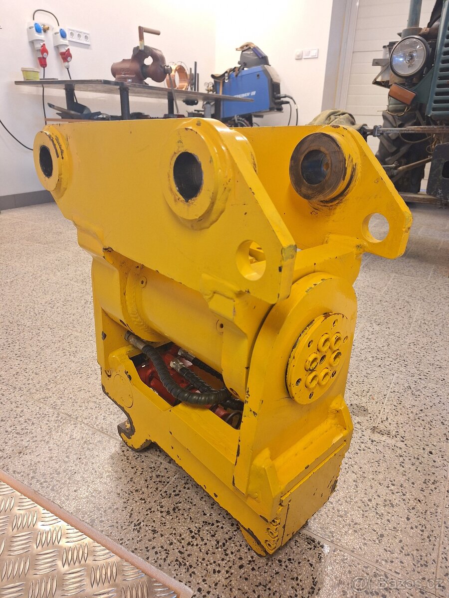 Naklápěcí hlava powertil JCB - 4