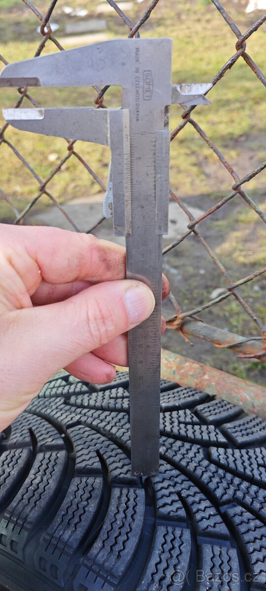 Prodám zimní pneu 205/55 R16 - 4