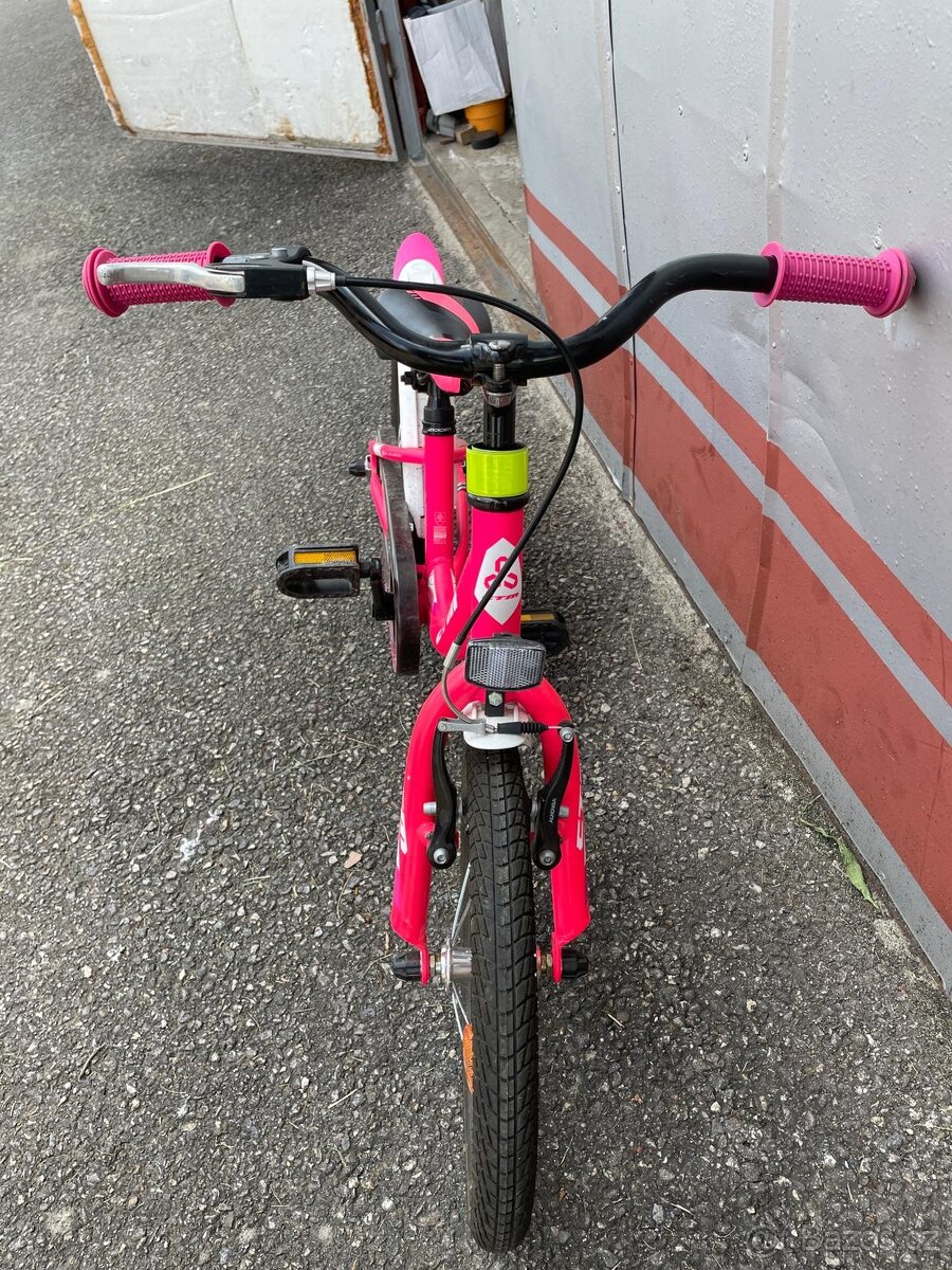 Dívčí kolo 3-5 let - 4