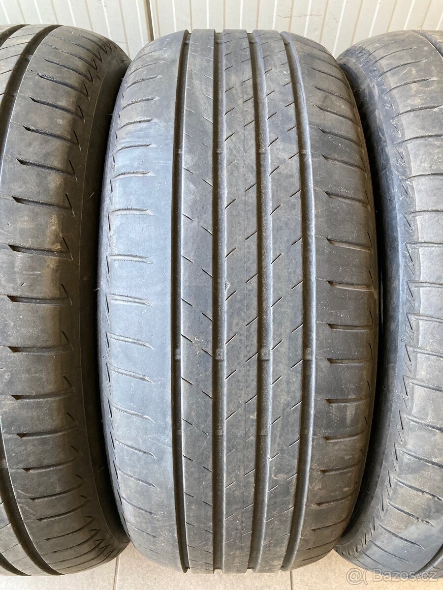 Letní pneumatiky 235/50/19 Bridgestone - 4