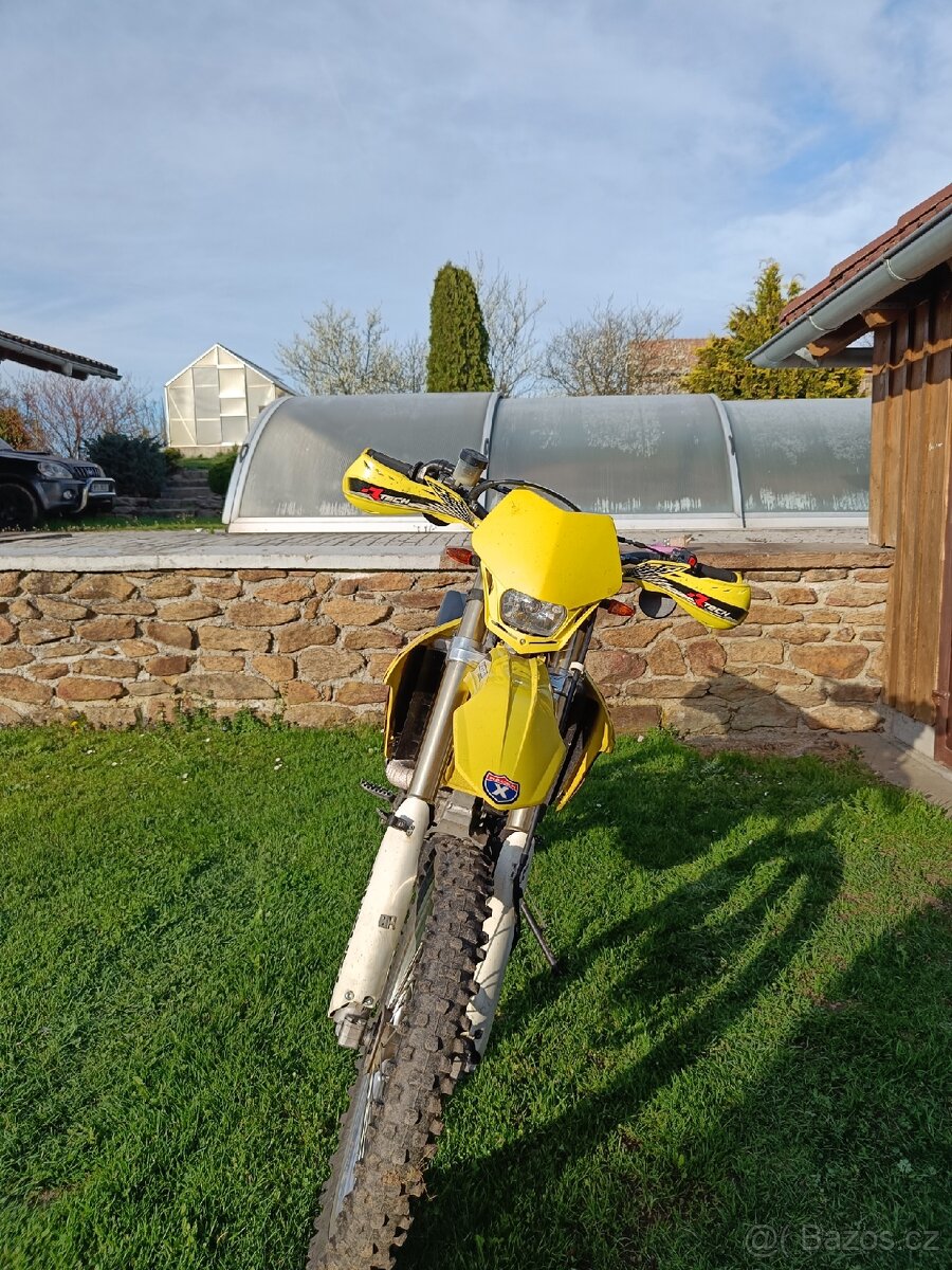 Suzuki rmz 450 s tp a el. startérem