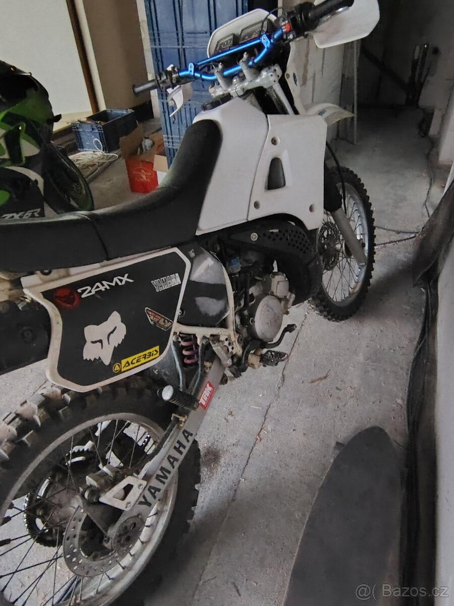 Yamaha DT 125