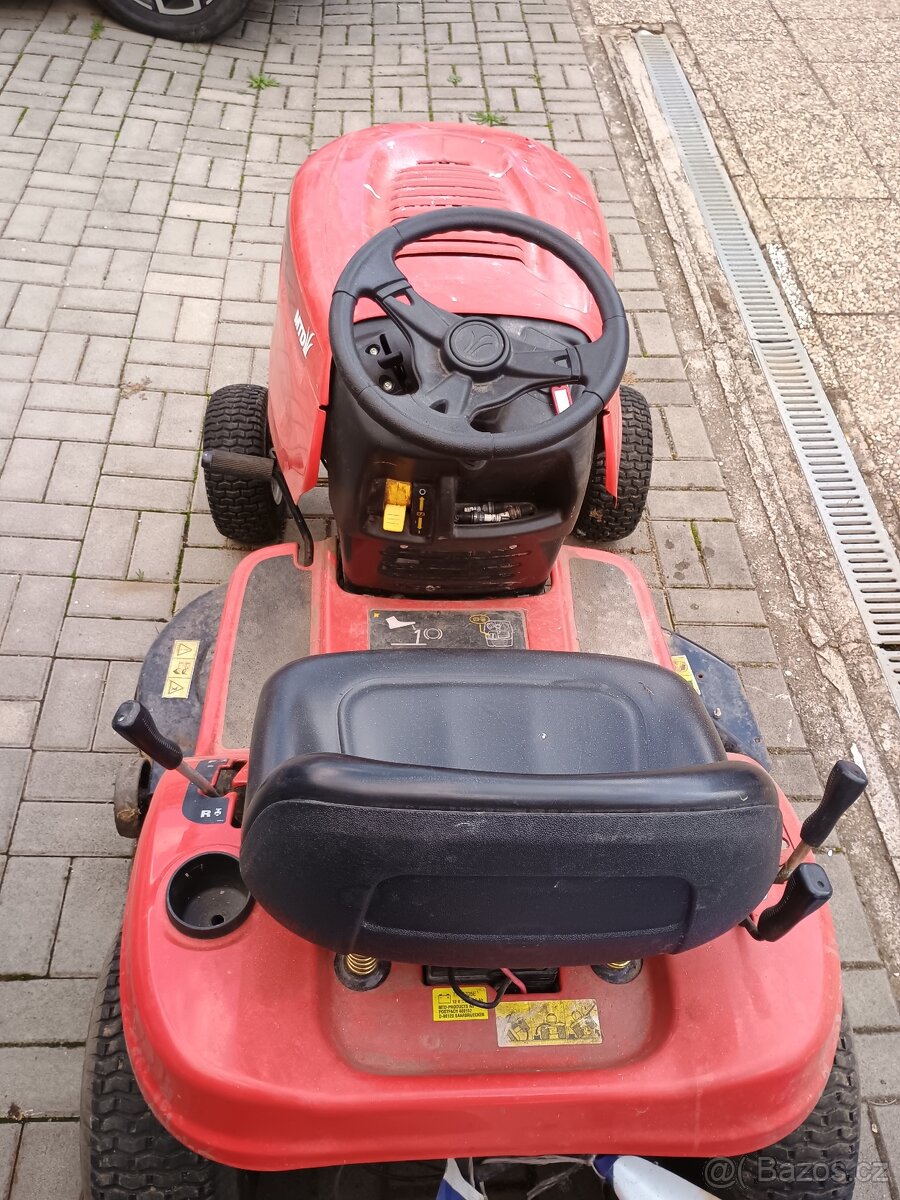 Sekací traktůrek MTD Smart RF 130H - 4