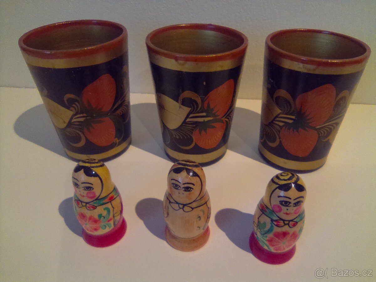 Matrjošky,dřev. pánaky a Starožitné figurativní hodiny - 4