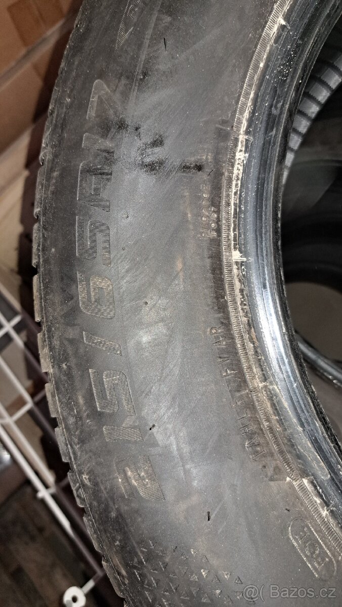 Pneu celoroční Falken R17 - 4