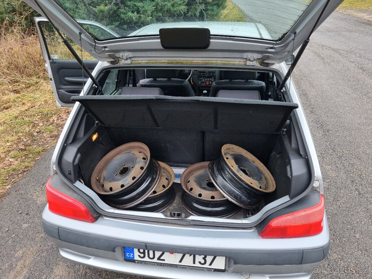 Peugeot 106 1.2 r.v. 98 - 4