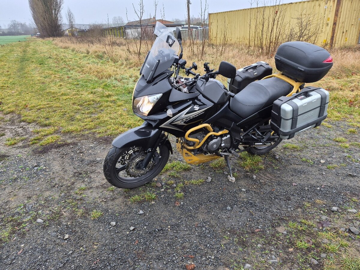 Suzuki Vstrom 650 - 4
